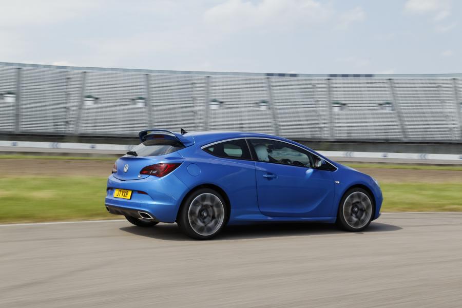  Vauxhall Astra VXR 2012 года  (фото 93 из 274)